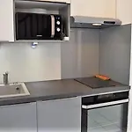 Maison Avec Piscine Et Parking, Proche Pour 6 Personnes - Fr-1-251-156 Nyaraló *