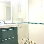 Maison Avec Piscine Et Parking, Proche Pour 6 Personnes - Fr-1-251-156 Le Lavandou