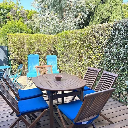 Maison Avec Piscine Et Parking, Proche Pour 6 Personnes - Fr-1-251-156