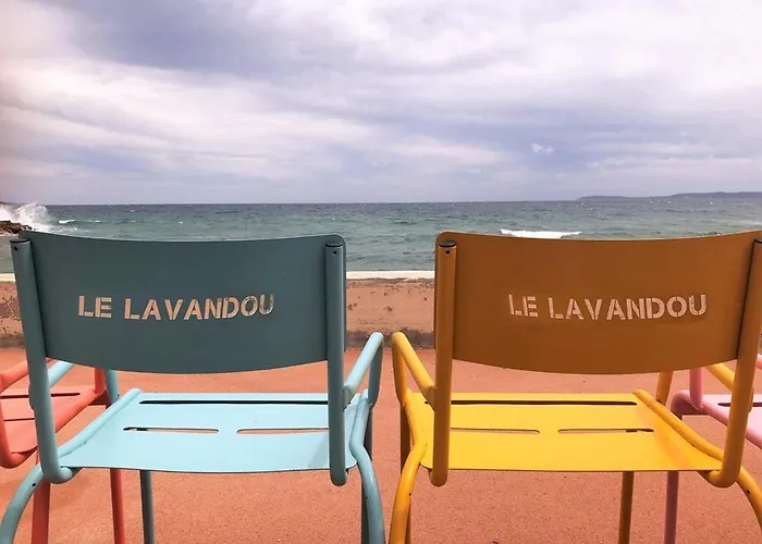 Holiday home Maison Avec Piscine Et Parking, Proche Pour 6 Personnes - Fr-1-251-156